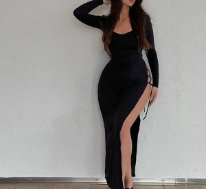 Dress - Bara användt en gång, väldigt bra kondition! 