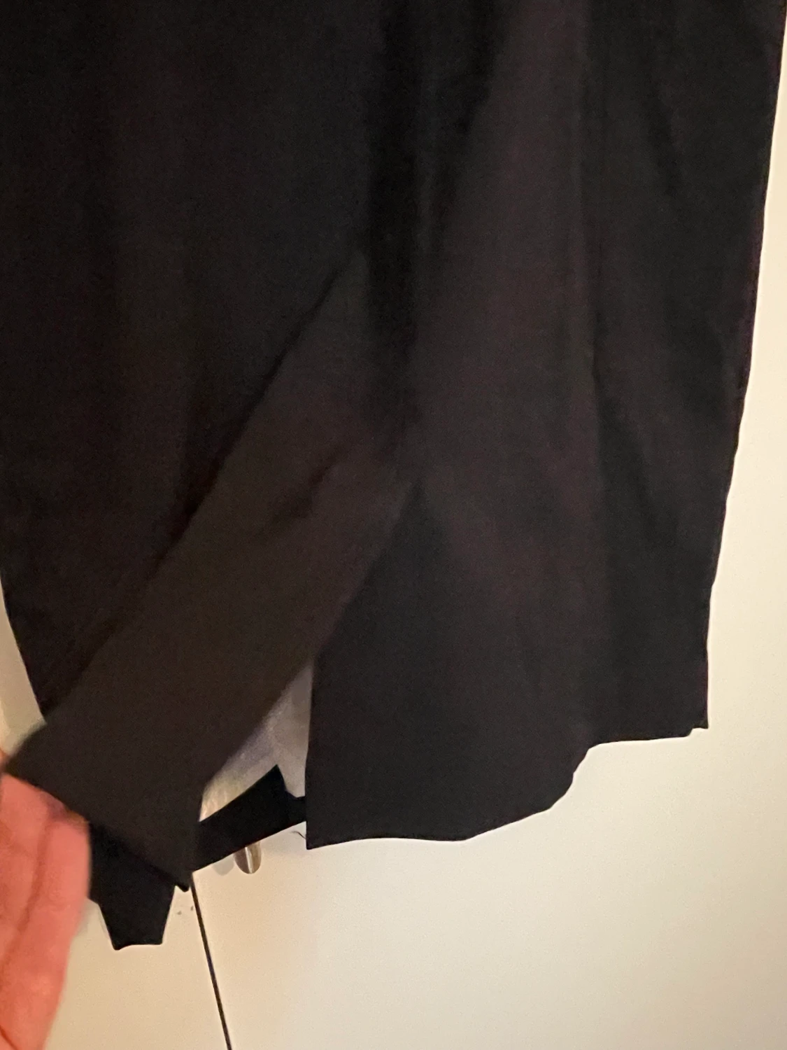 Fodrad svart fodralklänning  - 90