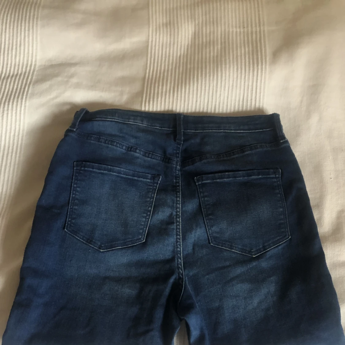 Capri Length Jeans  - 90