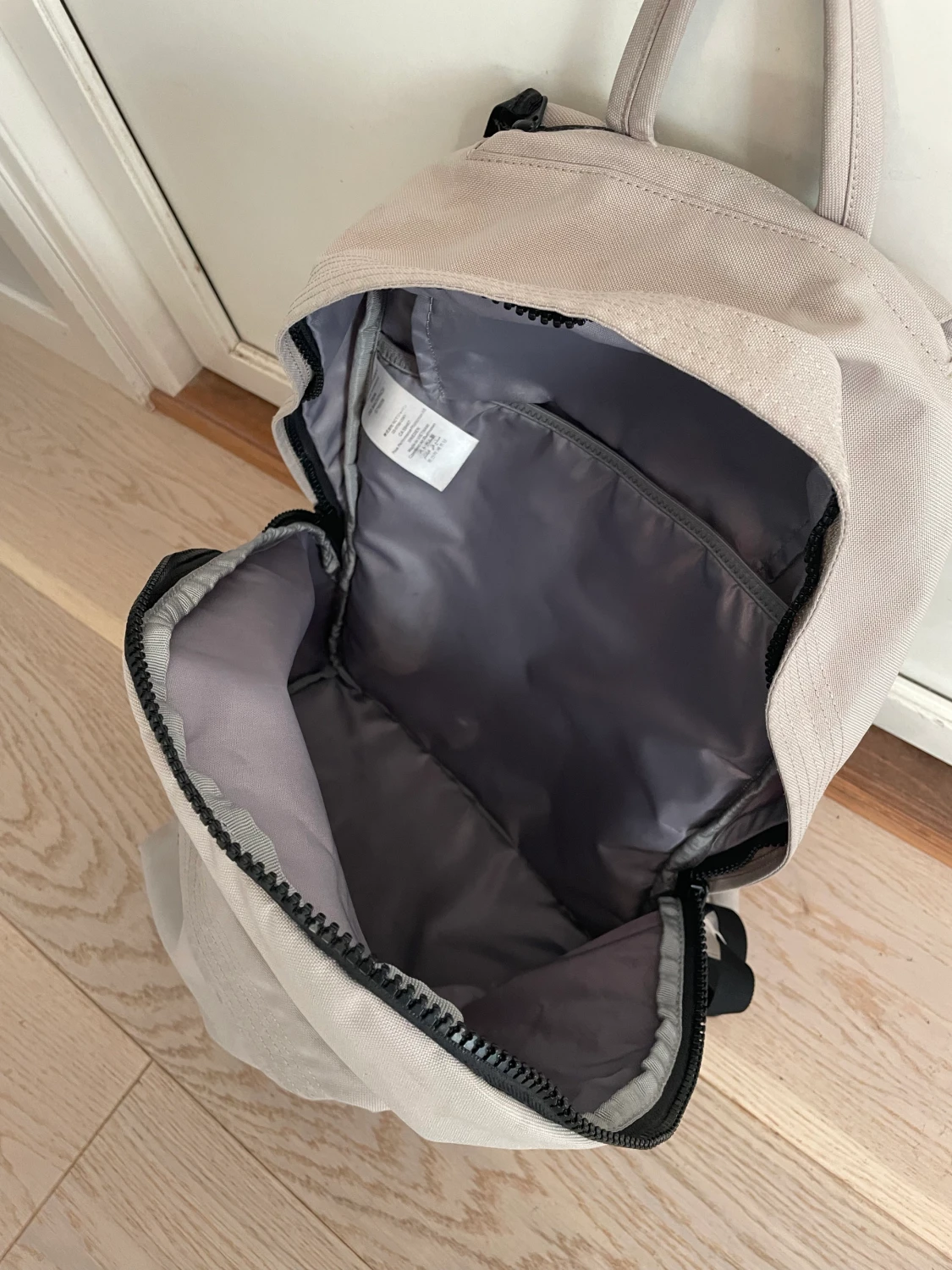 Peak peformance ryggsäck - 90