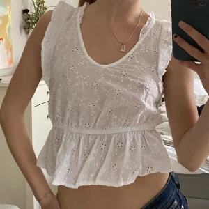 Topp - Skit snygg topp som inte riktigt är min stil längre