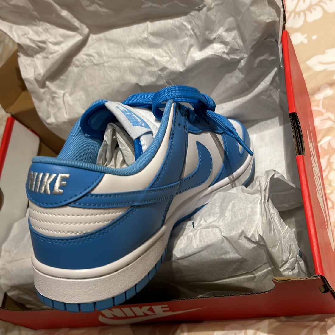 University blue dunks  - 90