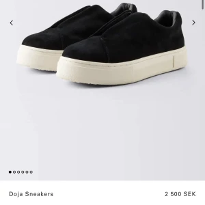 Svarta eytys - Säljer mina svarta eytys då dom är för stora för mig. Dom är endast använda ca 5 gånger så därför i mycket bra skick! Nypris 2500