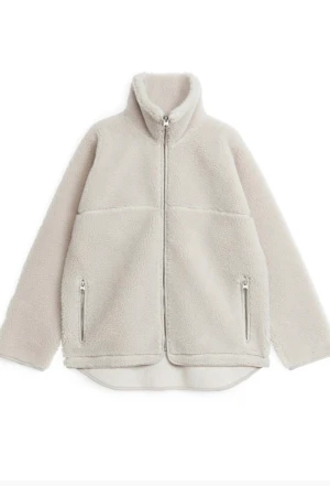 Arket teddyjacka  - Teddyjacka från arket i mycket fint skick