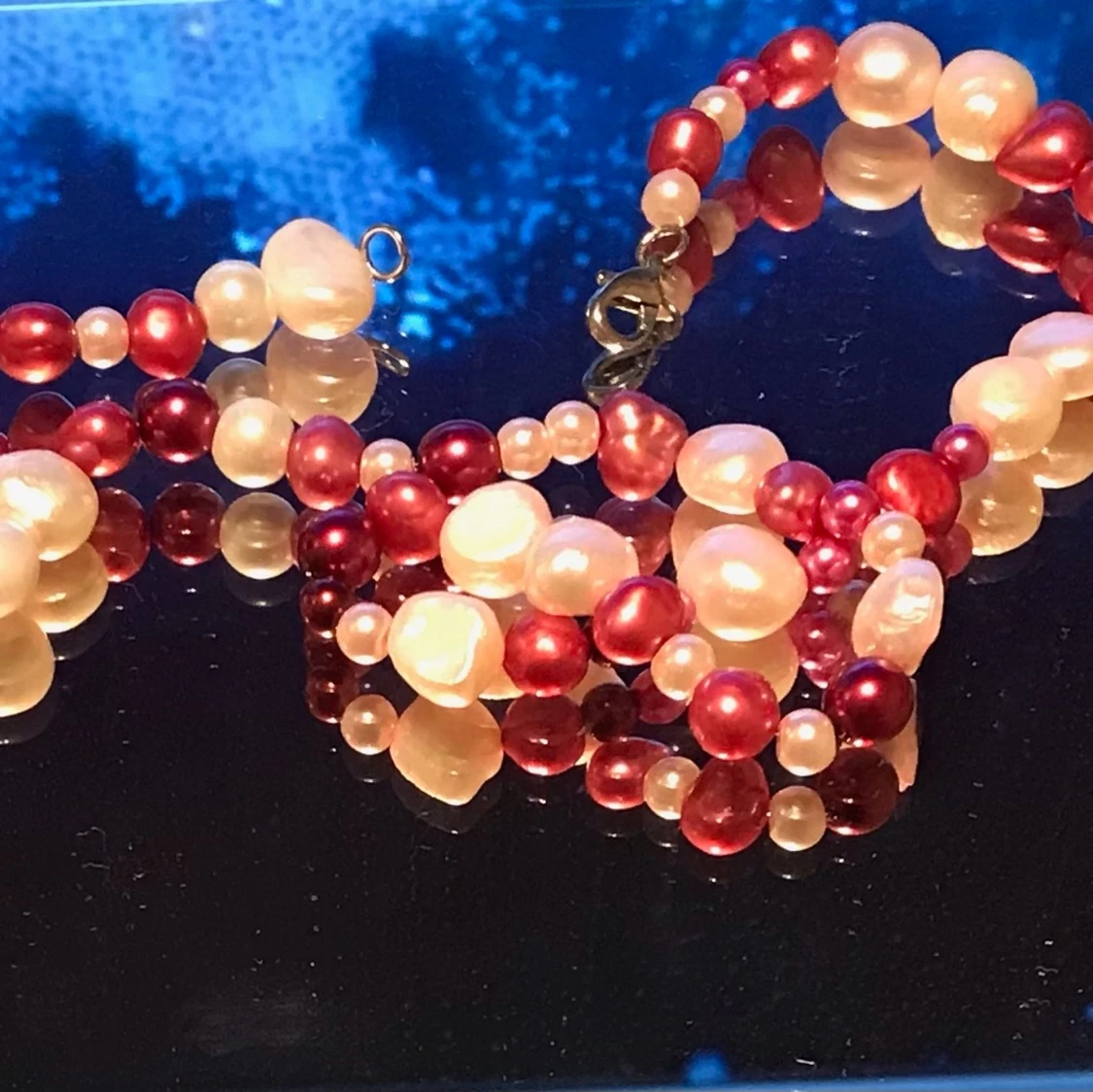 Handgjorda pärlhalsband - 90