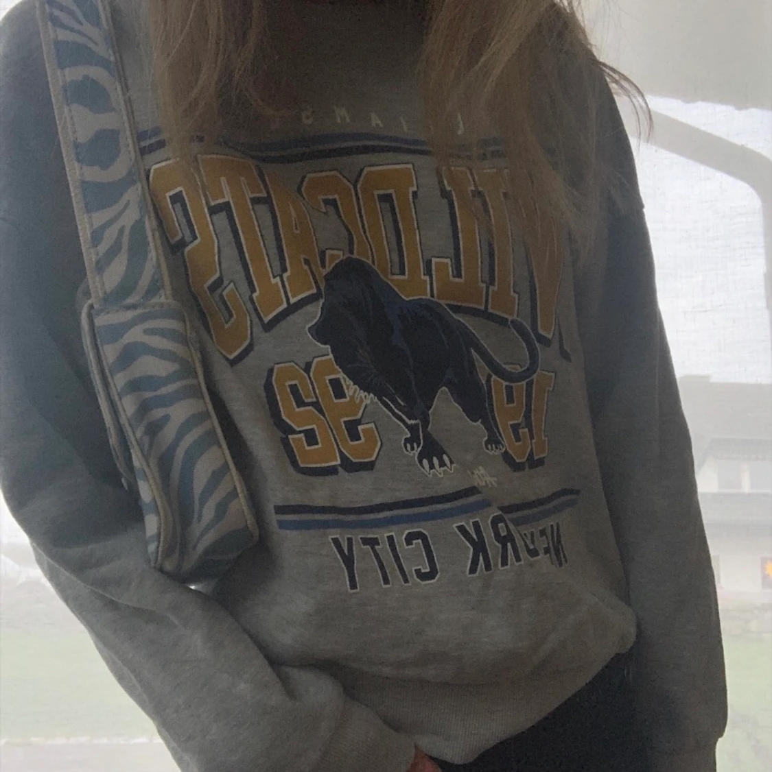 Coolaste SWEATERN 🌧🌧 - 90