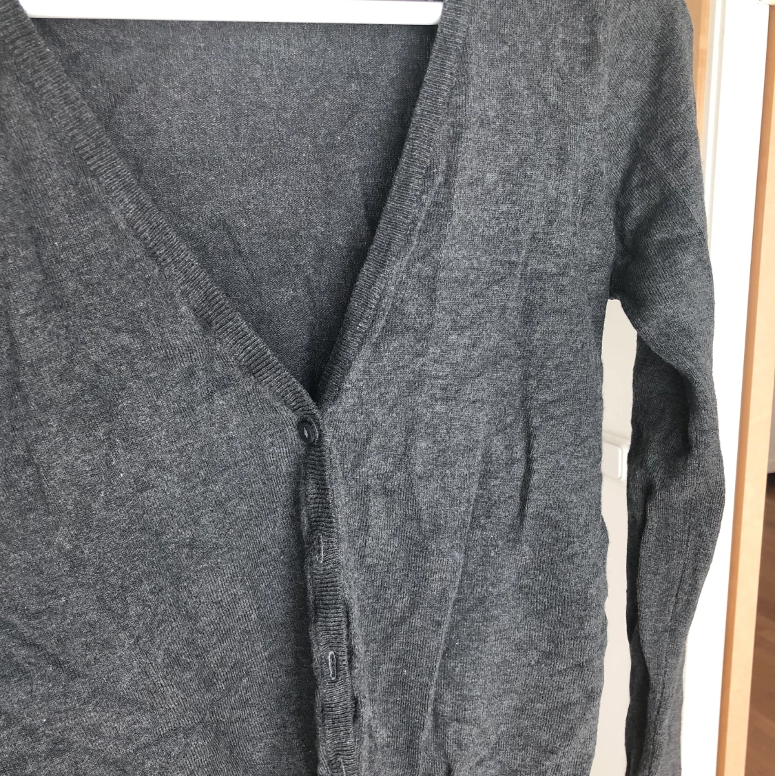 Mörkgrå kofta - 90