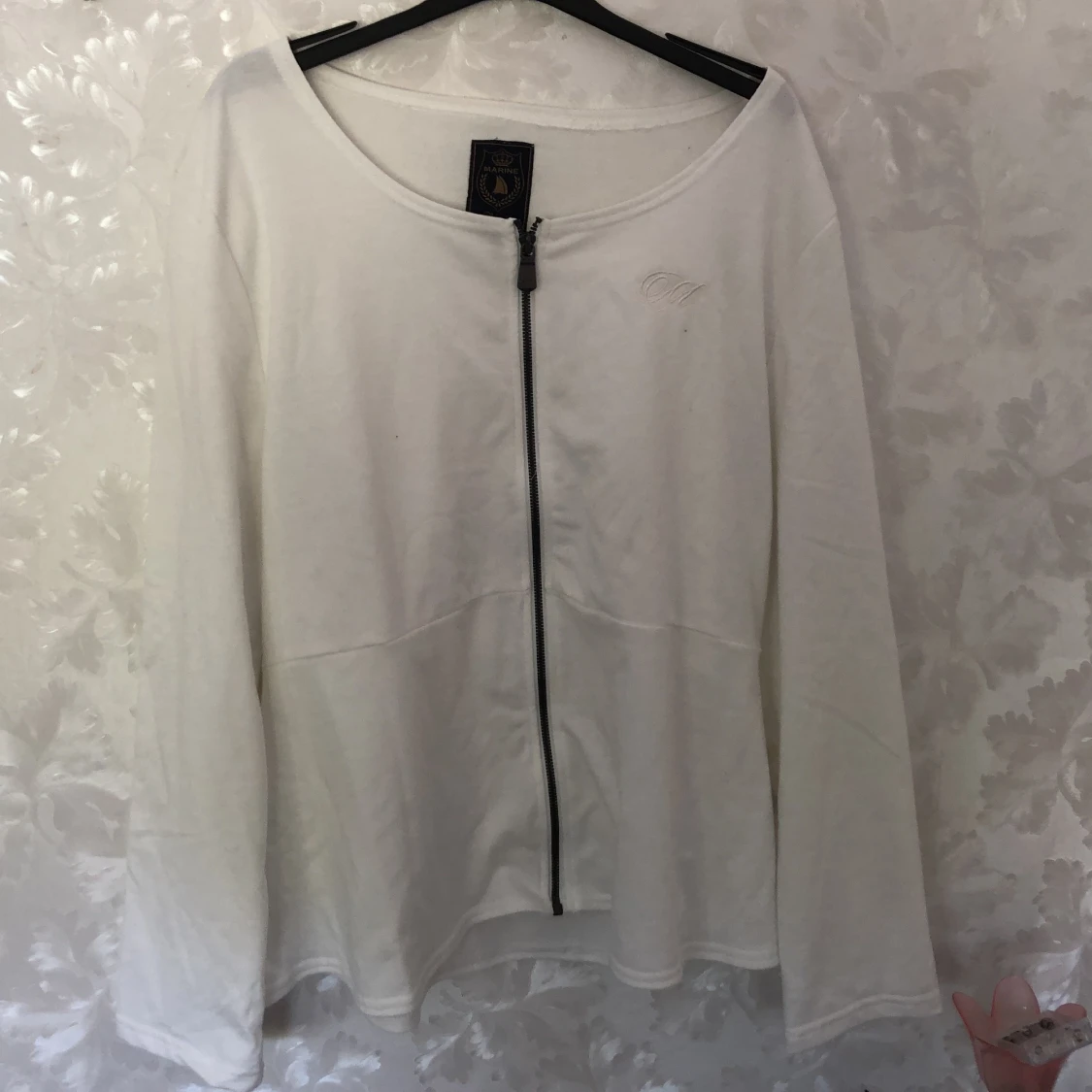 Tröja med dragkedja