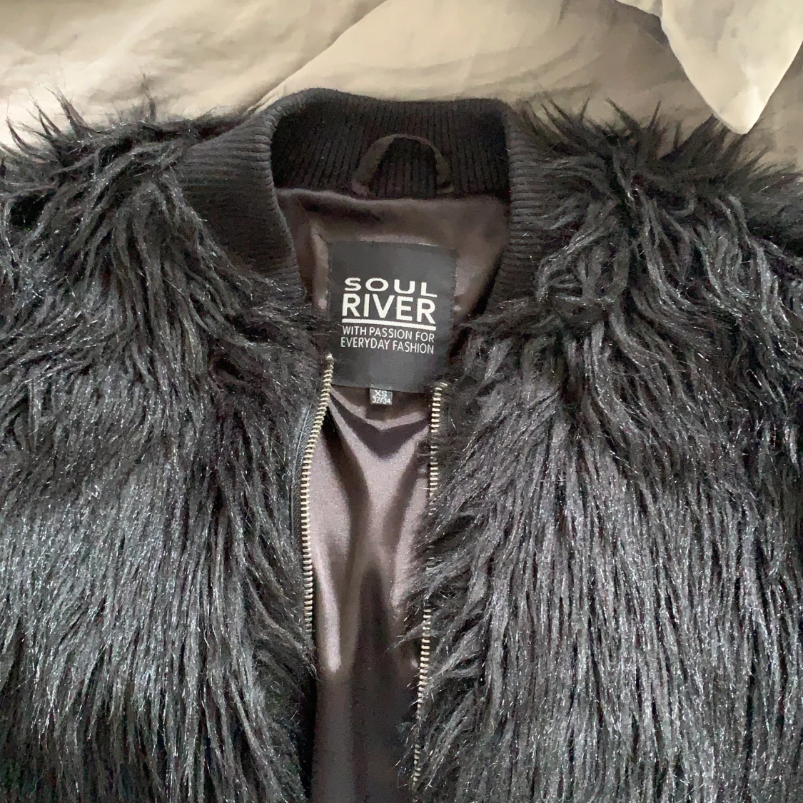 Hårig jacka 🦍 - 90