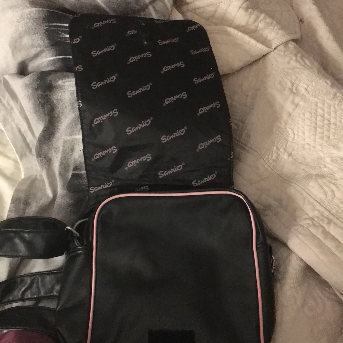 En  HalloKitti väska  - 91