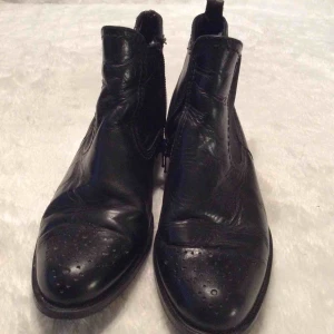  - Tamaris stövletter st 39 ,bra skick