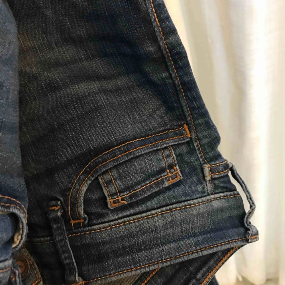 Extremt snygga och sköna Hollister jeans som inte kommer till användning🌹. Jeans & Byxor.