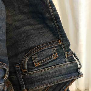 Extremt snygga och sköna Hollister jeans som inte kommer till användning🌹