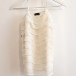  - Från vero moda, aldrig använd. 