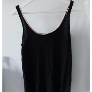  - Top/Linne från BERSHKA fint skick! 