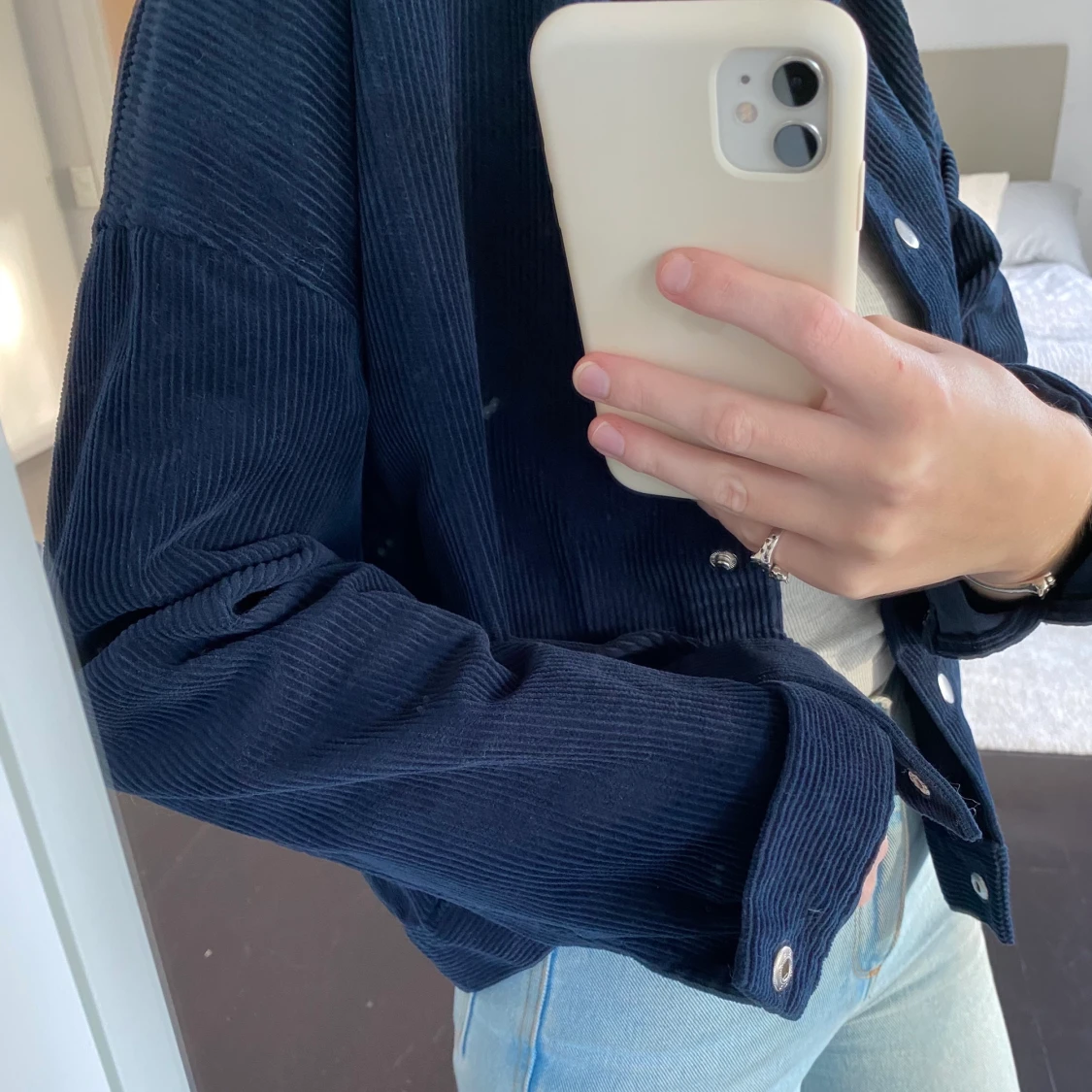 Vero Moda mörkblå manchesterjacka storlek L - 91