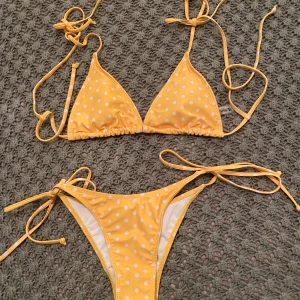 Zaful bikini - Säljer denna jätte fina helt oanvända bikinin från zaful! Säljes då den inte passar.