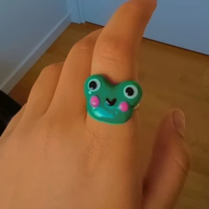 handmade frog ring  - handmade frog ring 🐸 adjustable for any size!! / shipping 15kr