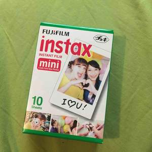 Fujifilm. Instax instant film mini. Nypris 100kr säljs för 50kr. 10 bilder i filmen.