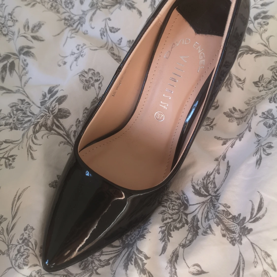 Fina klassiska klackar - 90