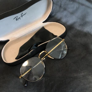 RayBan Glasögon  - Rayban glasses, neutral lenses, little round shape. Shipping included 