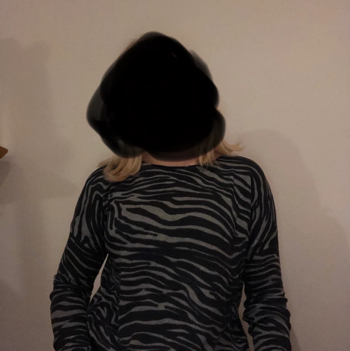 Zebramönstrad tröja