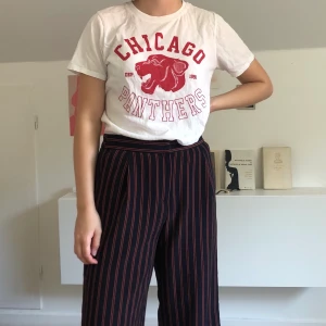 T-shirt med tryck - T-shirt från Gina Tricot, köparen står för frakt💓