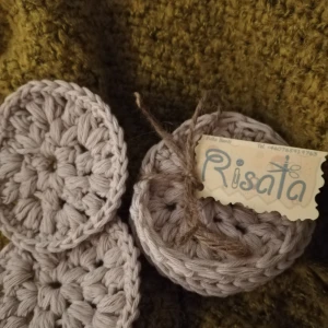 Tvättbara bomullspads, handgjorda,nya. - Stickat bomullspads för ansikt rengöring. återanvändbara, använda - tvätta - torka. Beställa din favorit färg. 5st 