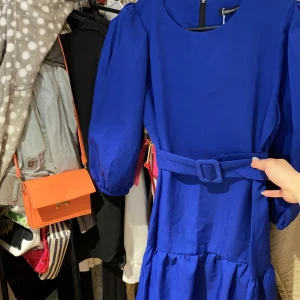 Klänning  - Helt nytt passar dig som har S eller liten M 