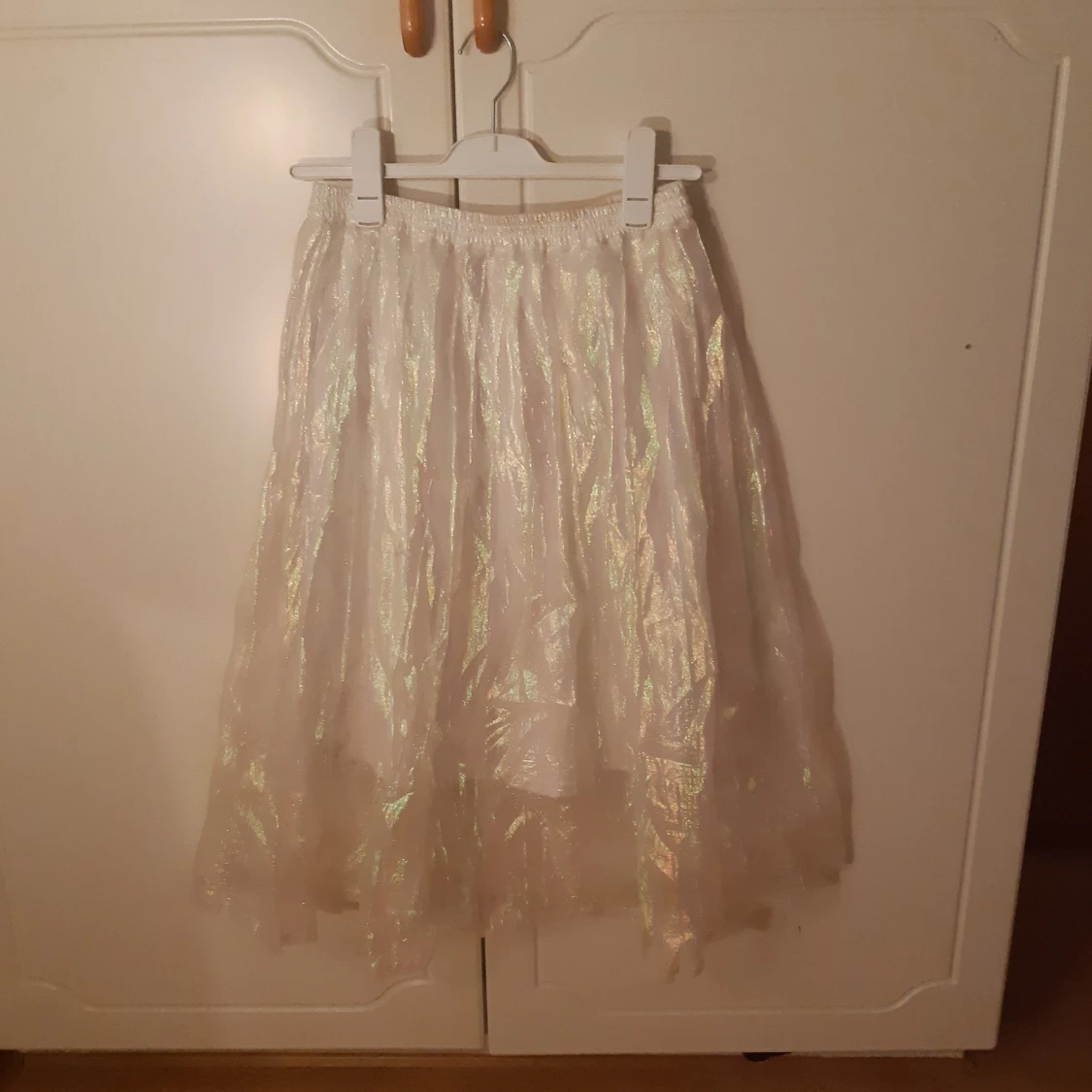 Holografisk tyll-kjol