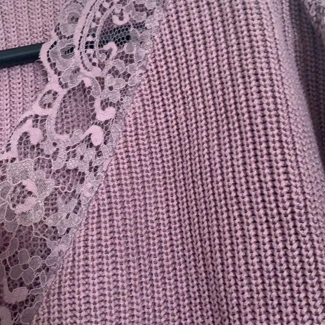 Väldigt fin stickad tröja strl S - 91