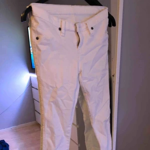  - Dr denim plenty, använd engång  Hämtas i Söråker eller står köparen för frakten  Har swish 