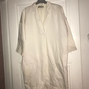  - ACNE Studios klänning. 