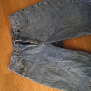  - Niceee jeanshorts köpt på second hand! 