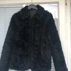  - Jacka från H&m i jättefint skick!