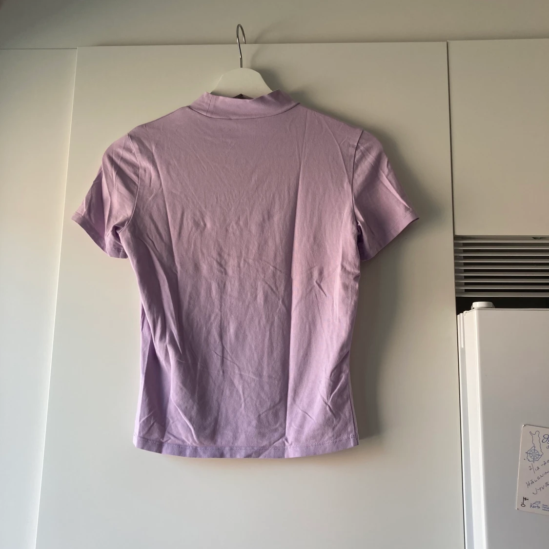 Lila topp Monki take space  - 91