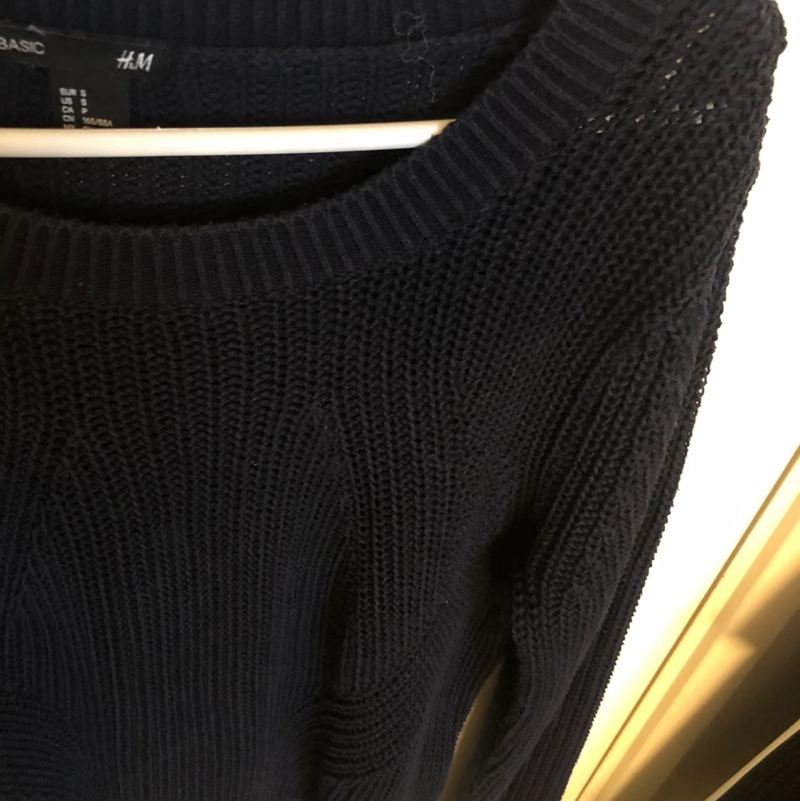 Mörkblå stickad tröja S - 90