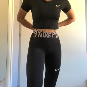 Nike träningstights  - SÅLD