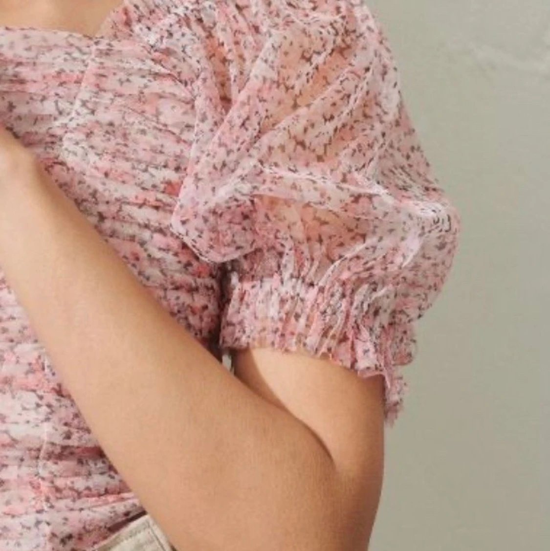 Blommig top i stl M - 90