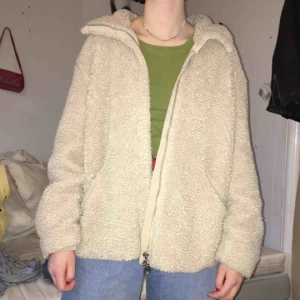 - goaste teddyjackan,inga defekter!💖