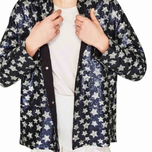  - Intressekoll på min superfina stjärnjacka som inte går att köpa längre! 💕🤩buda! 