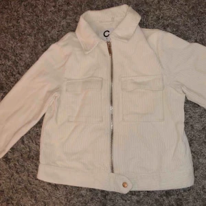  - Använd 2 gånger Nypris 500kr Jätte fint skick!!