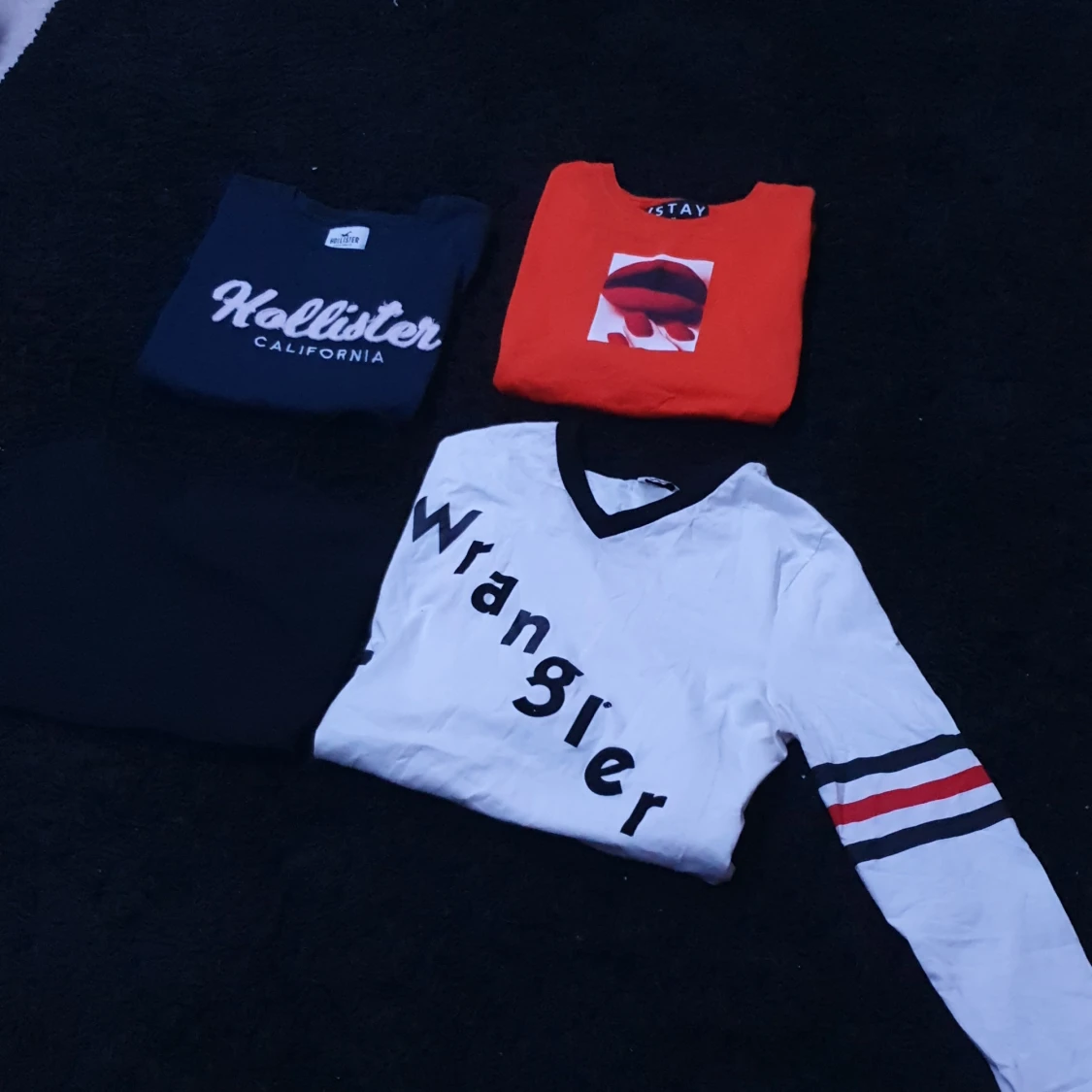 Wrangler, stay, hollister, bikbok