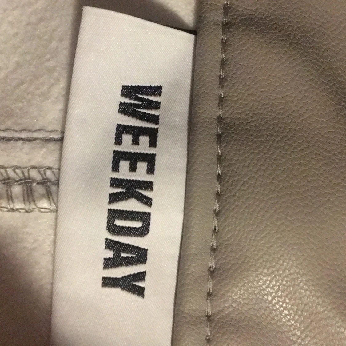 Skinnbyxor från weekday😊 - 91