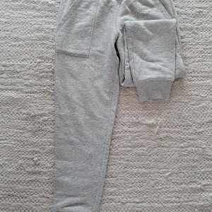 Calvin klein mjukisbyxor - Strlk S. Helt nya oanvända.