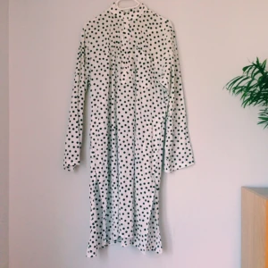  - Fin tunika från afroart! Använd typ en gång, köpte den för 400 kr. Köparen står för frakten. 