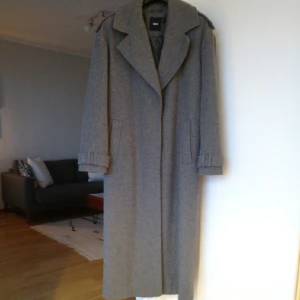  - oversize coat, worn twice, very good condition