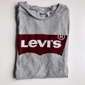 T-shirt från Levis! 