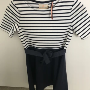  - Klänning från Lindex 