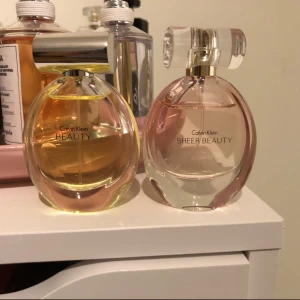  - Båda ingår i priset. Sheer Beauty är använd 2-3 ggr mer än Beauty. 30ml båda två. Nypris 450kr styck.
